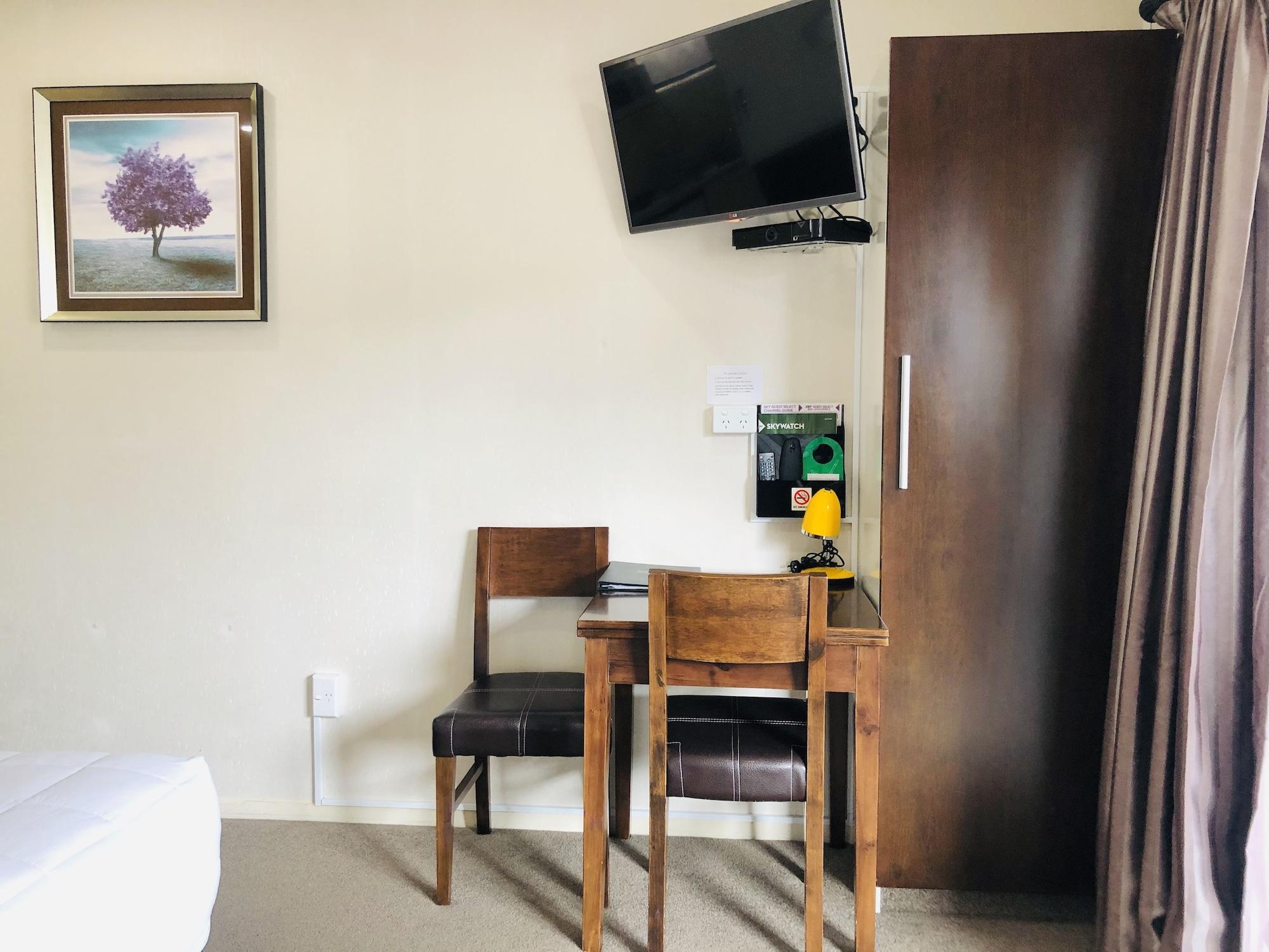 Tudor Court Motor Lodge Auckland Exterior photo