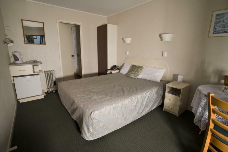 Tudor Court Motor Lodge Auckland Exterior photo